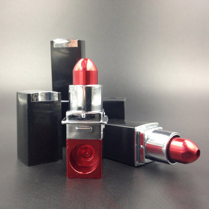 Lowkey Lipstick Pipe
